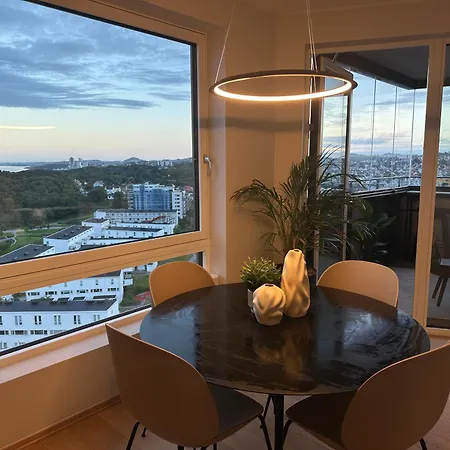 Ons 2024 For Rent - Panoramic View, Private Gym,parking - Close To Centre *